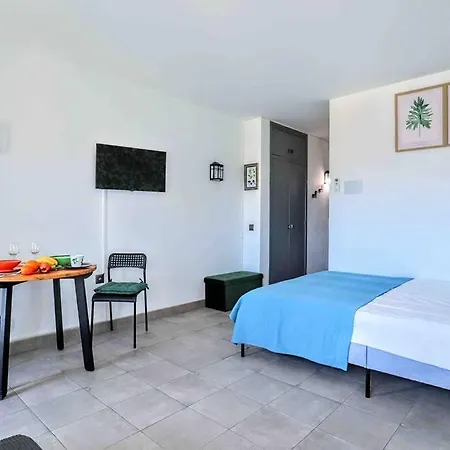 Cozy Palmeras - Wifi, Ac, Pool *